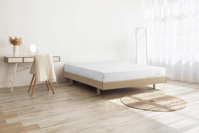 HELENA_BASE_DIAM_ROBLE_AMBIENTE